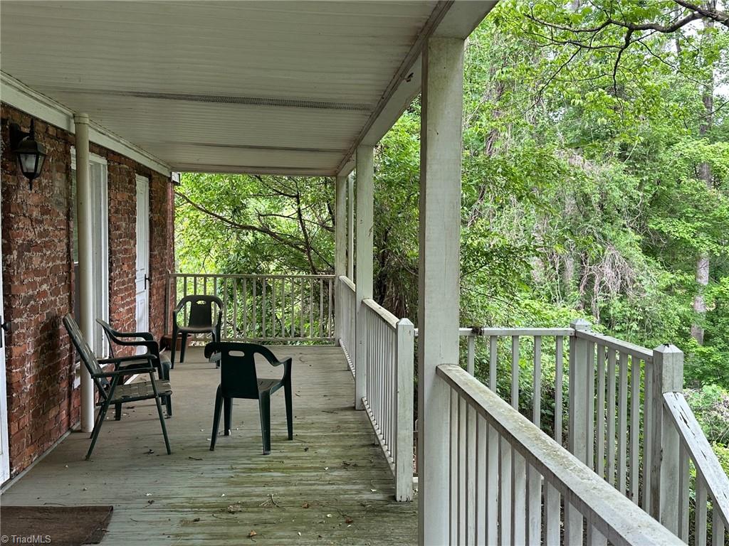 246 Church Street Elkin, NC 28621 - Photo 7 of 33