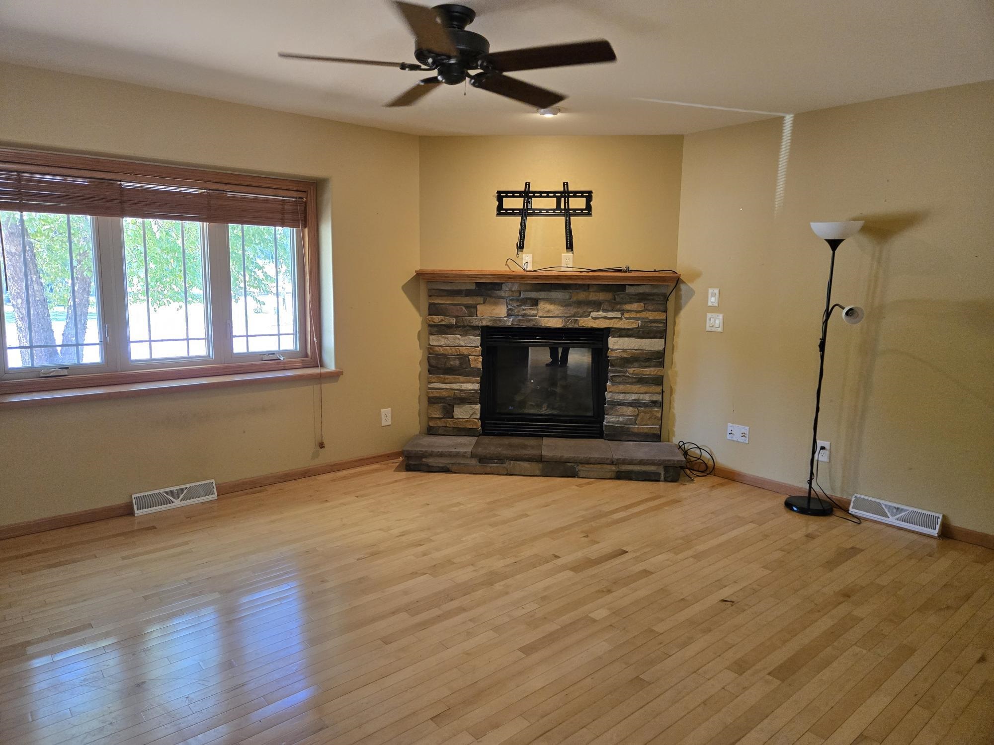 402 A Quincy Street Friendship, WI 53934 - Photo 9 of 15