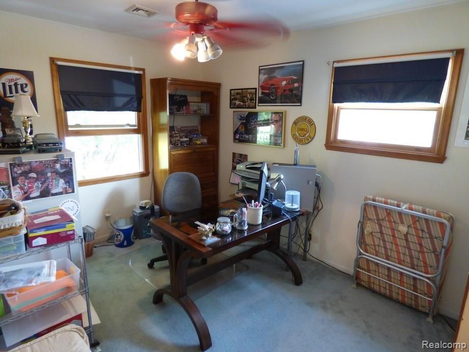 14641 Elwell Road Belleville, MI 48111 - Photo 19 of 36 P1110607.jpg