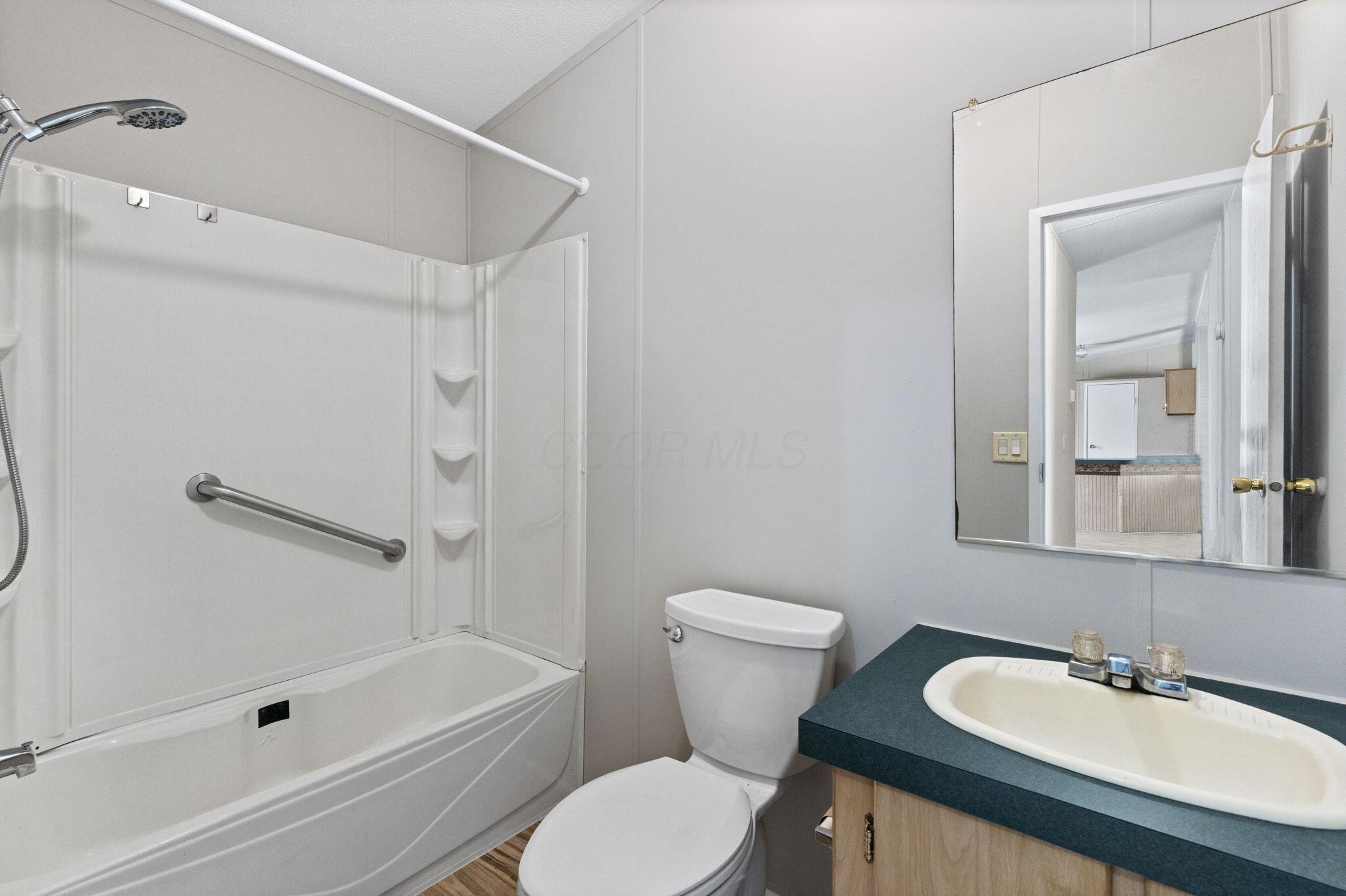 1538 Frank Road Columbus, OH 43223 - Photo 27 of 30 2025-9-11 1538 Frank Rd 071