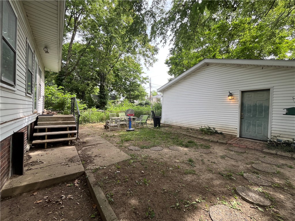 104 Oakdale Boulevard Decatur, IL 62522 - Photo 30 of 36