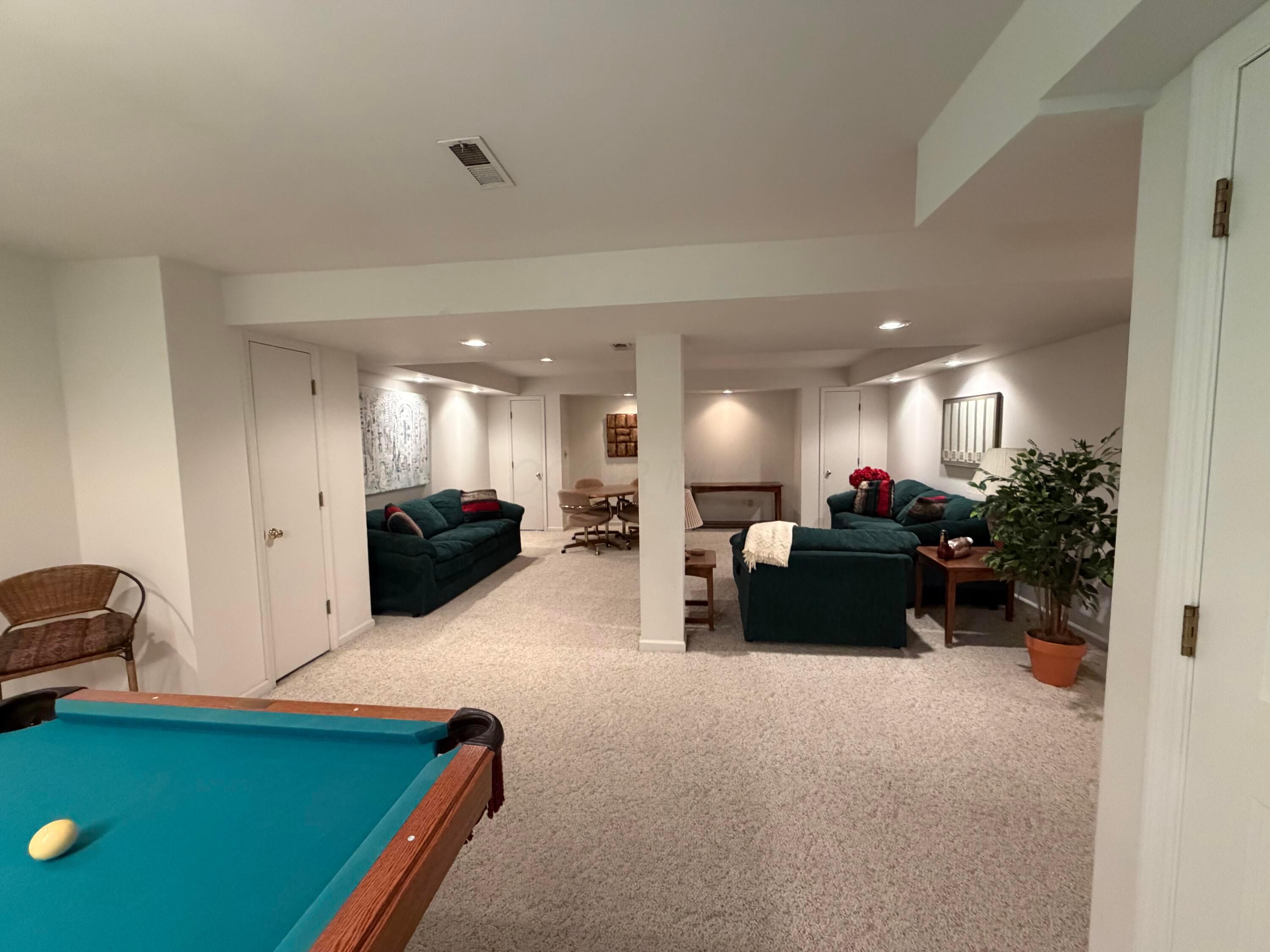 2213 Partlow Drive Columbus, OH 43220 - Photo 43 of 59