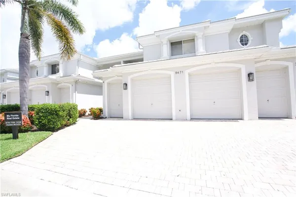 $275,000 | 8471 Southbridge Drive, Unit 4, Estero, FL 33967