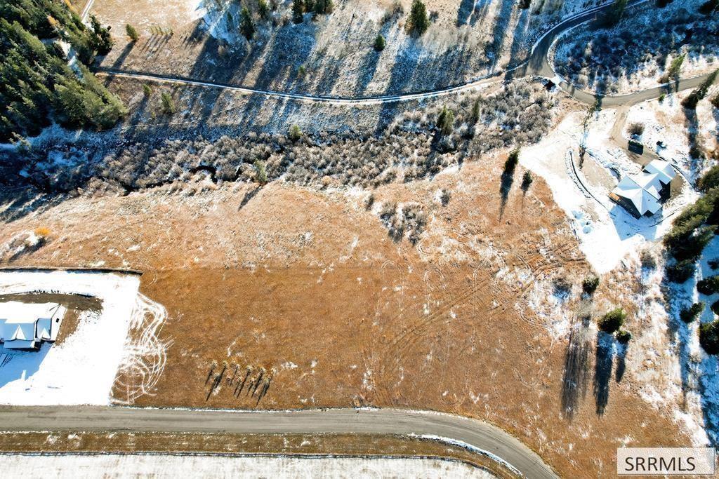 1656 Shadow Loop South Ashton, ID 83420 - Photo 11 of 30