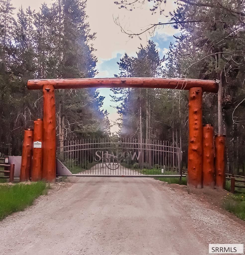 1656 Shadow Loop South Ashton, ID 83420 - Photo 5 of 30