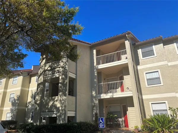 $1,699 | 3016 Parkway Boulevard, Unit 209, Kissimmee, FL 34747