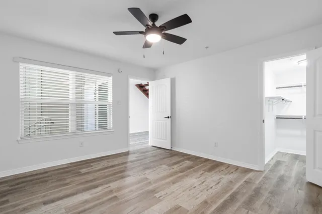 $1,750 | 30 April Point Drive South, Conroe, TX 77356