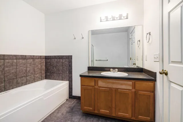 $269,900 | 3132 Primrose Lane, Ypsilanti, MI 48197