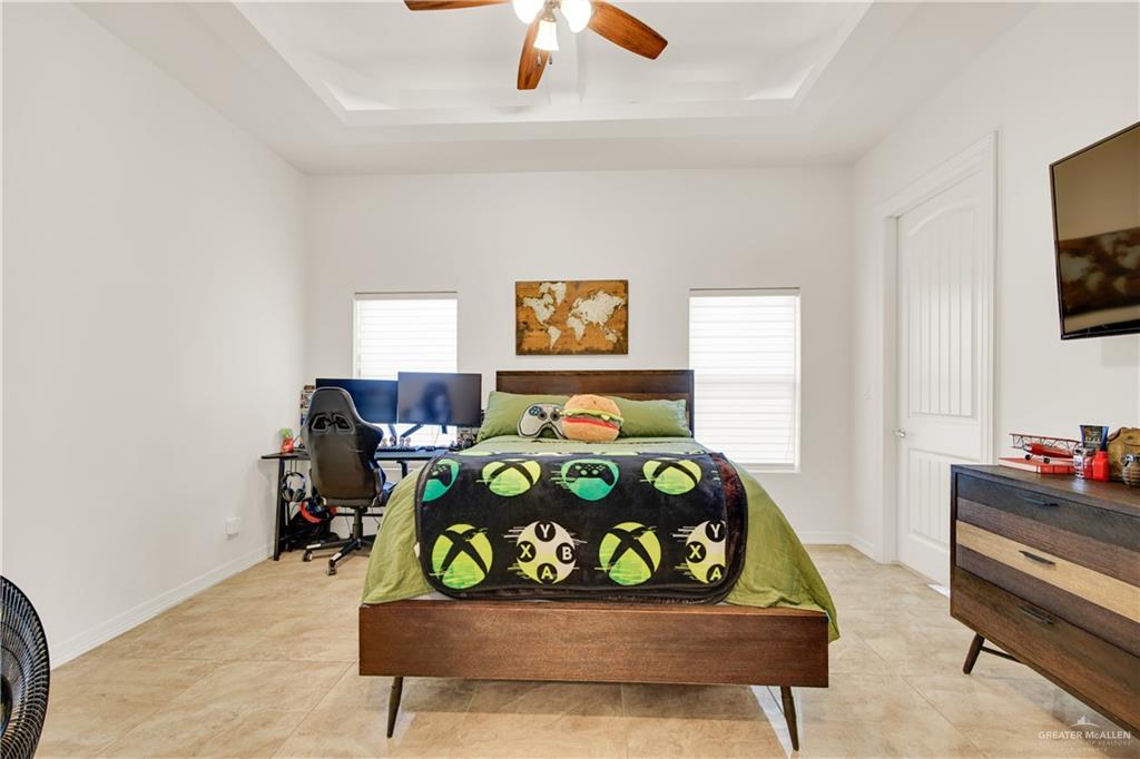 418 South Main Street Penitas, TX 78576 - Photo 14 of 33