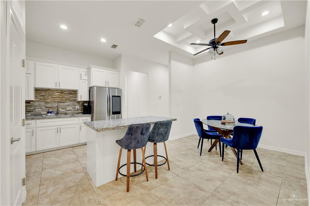 418 South Main Street Penitas, TX 78576 - Photo 9 of 33