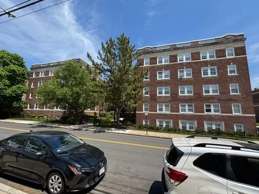 $2,300 | 107 Summer Street, Unit 412, Malden, MA 02148