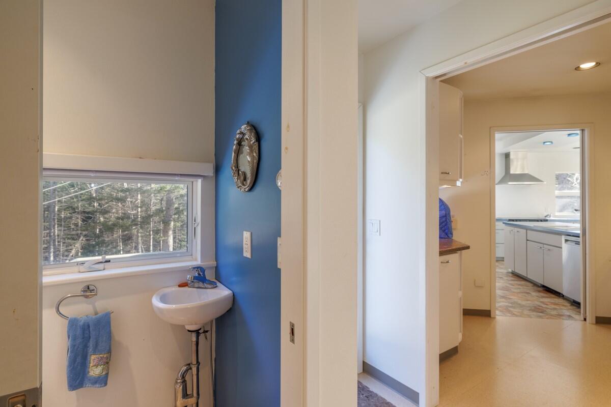 20 Loon Cove Road Gouldsboro, ME 04607 - Photo 18 of 40 L 18