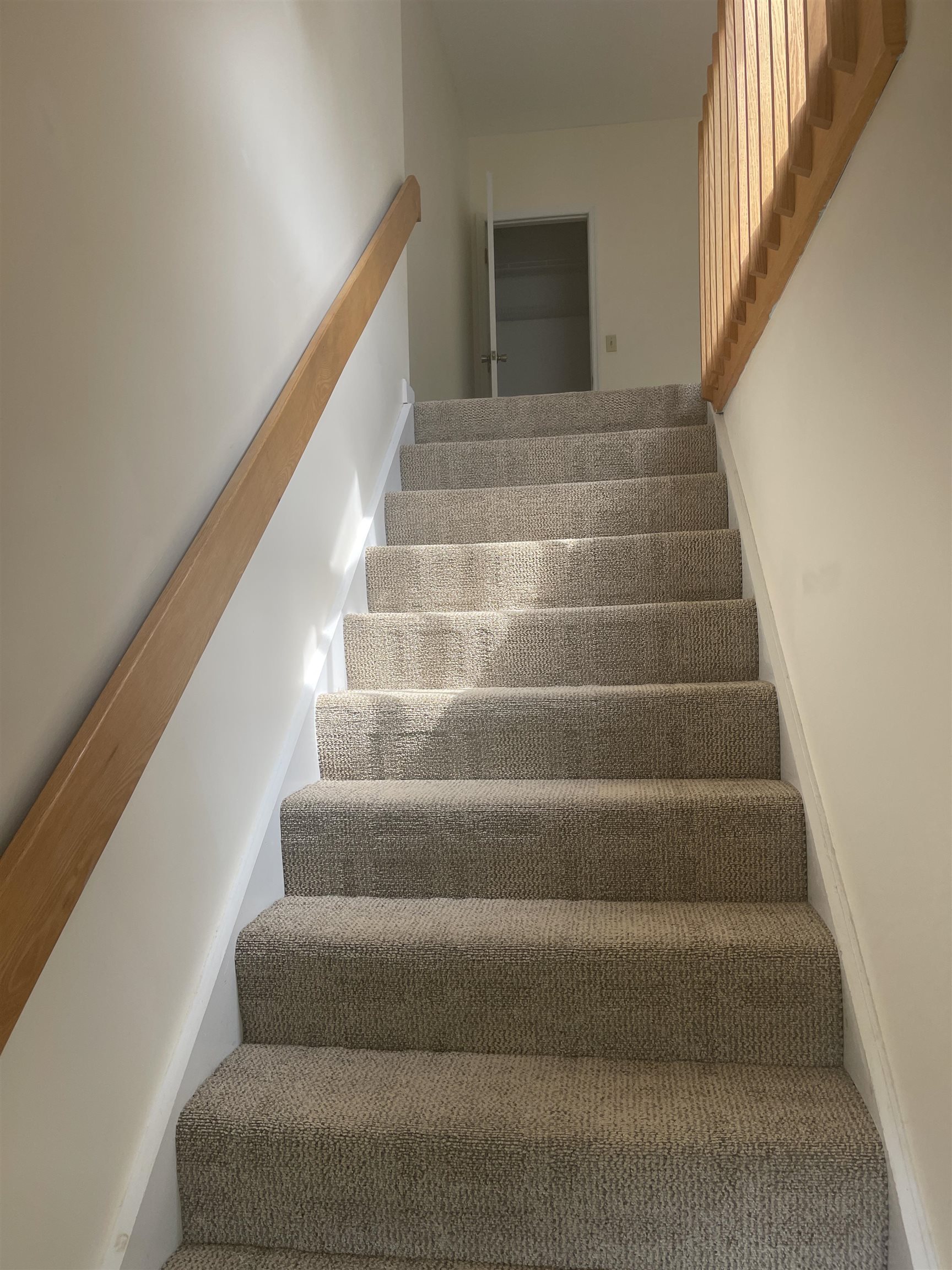 16 Hemlock Ridge Drive, Unit 301 Hartford, VT 05001 - Photo 6 of 19