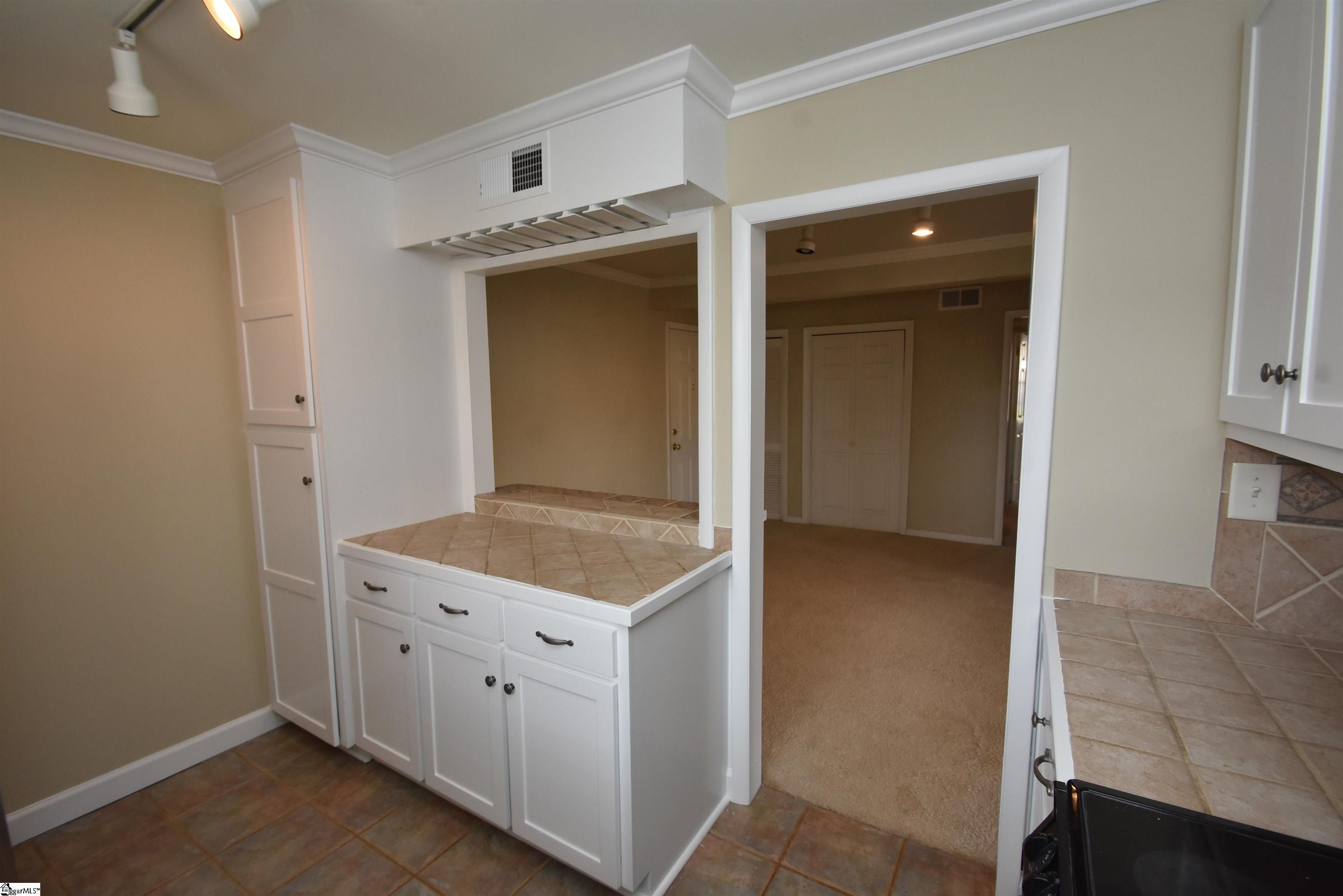 925 Cleveland Street, Unit 23 Greenville, SC 29601 - Photo 8 of 30