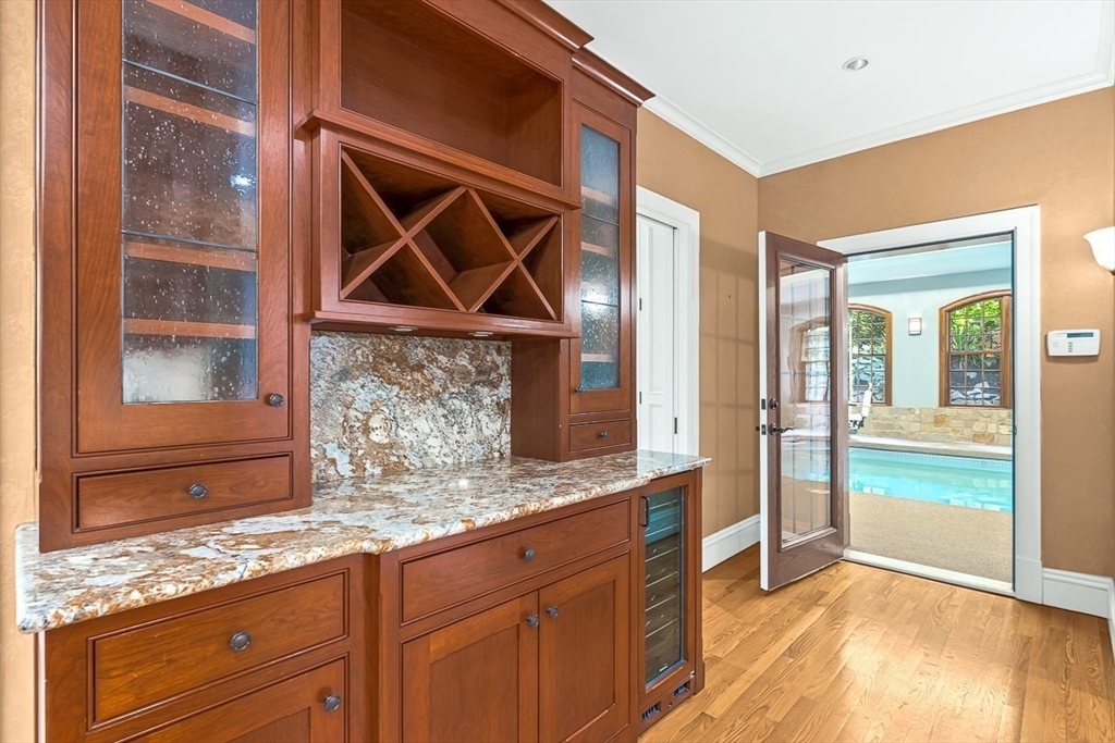 26 Swan Road Winchester, MA 01890 - Photo 17 of 42