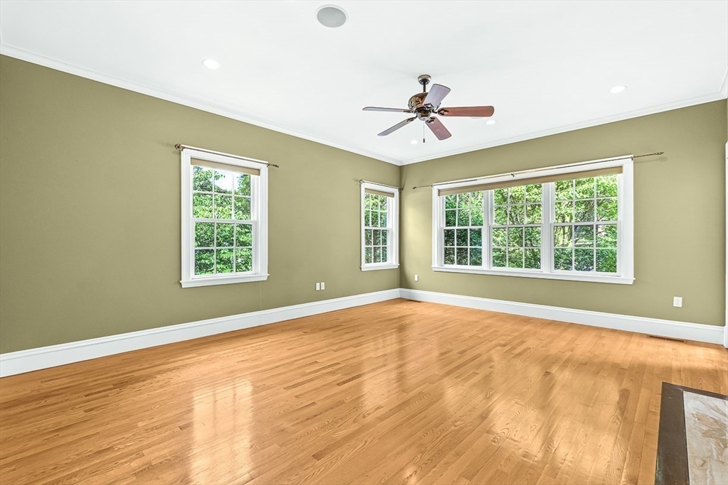 26 Swan Road Winchester, MA 01890 - Photo 20 of 42