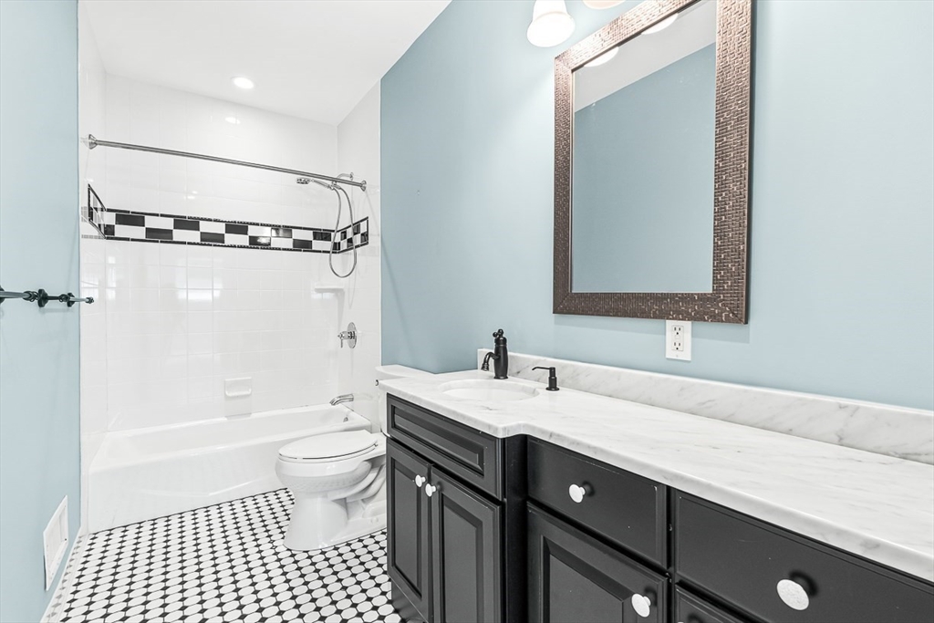 26 Swan Road Winchester, MA 01890 - Photo 22 of 42