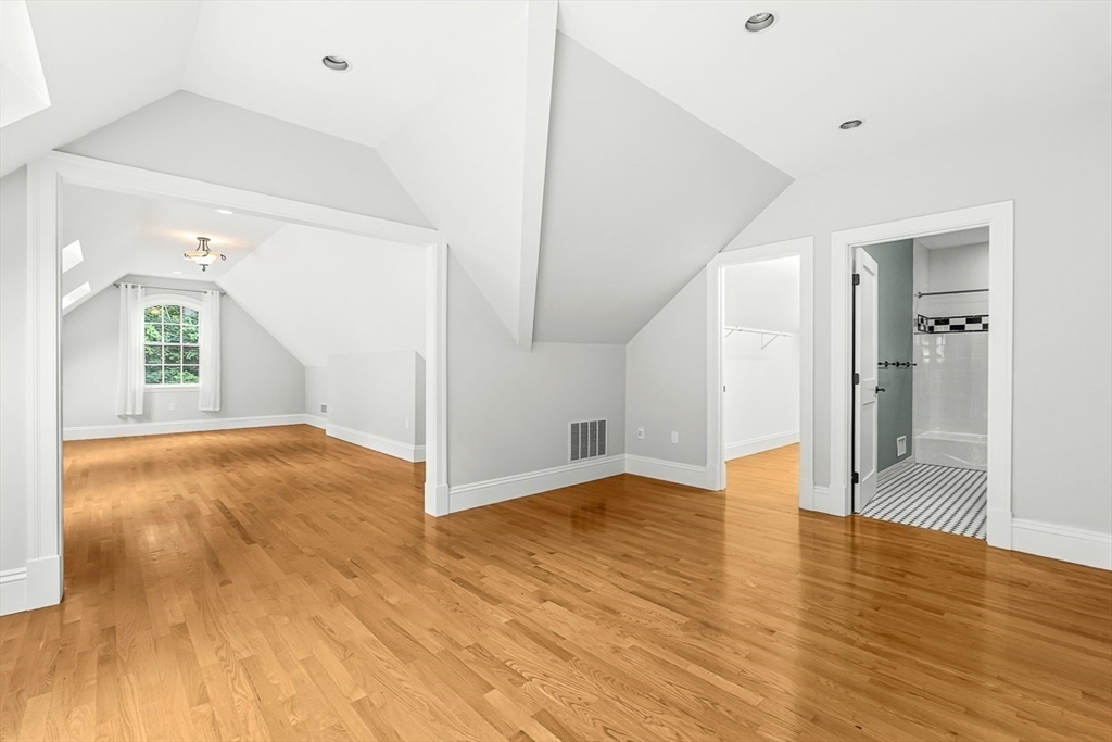 26 Swan Road Winchester, MA 01890 - Photo 25 of 42