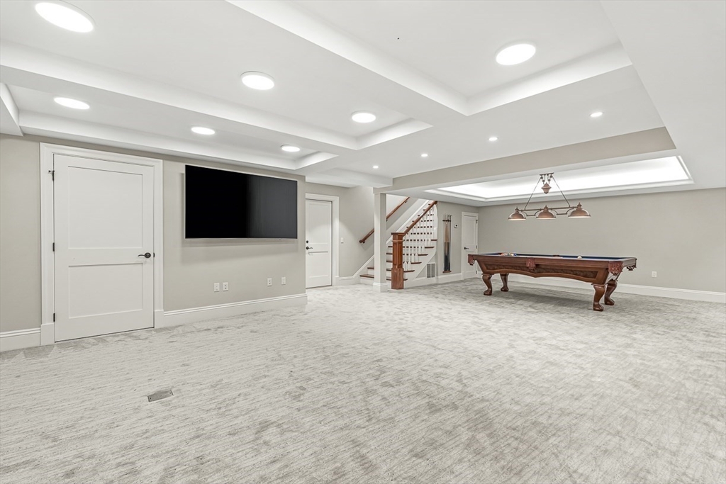 26 Swan Road Winchester, MA 01890 - Photo 34 of 42