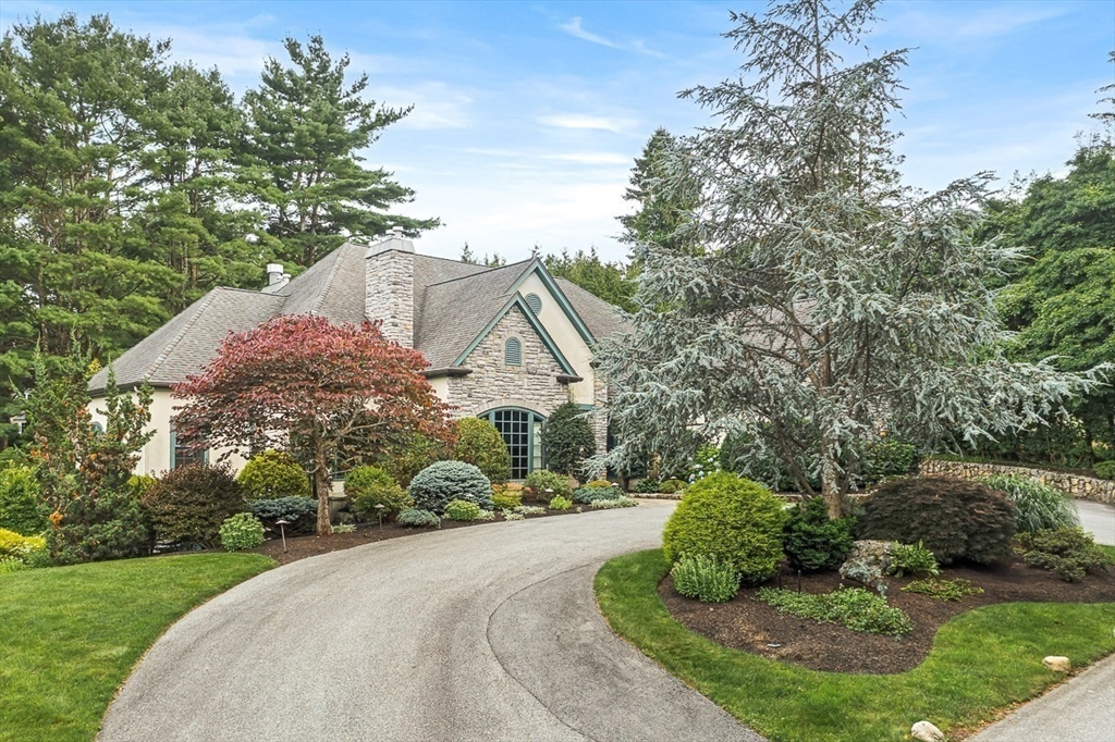 26 Swan Road Winchester, MA 01890 - Photo 39 of 42