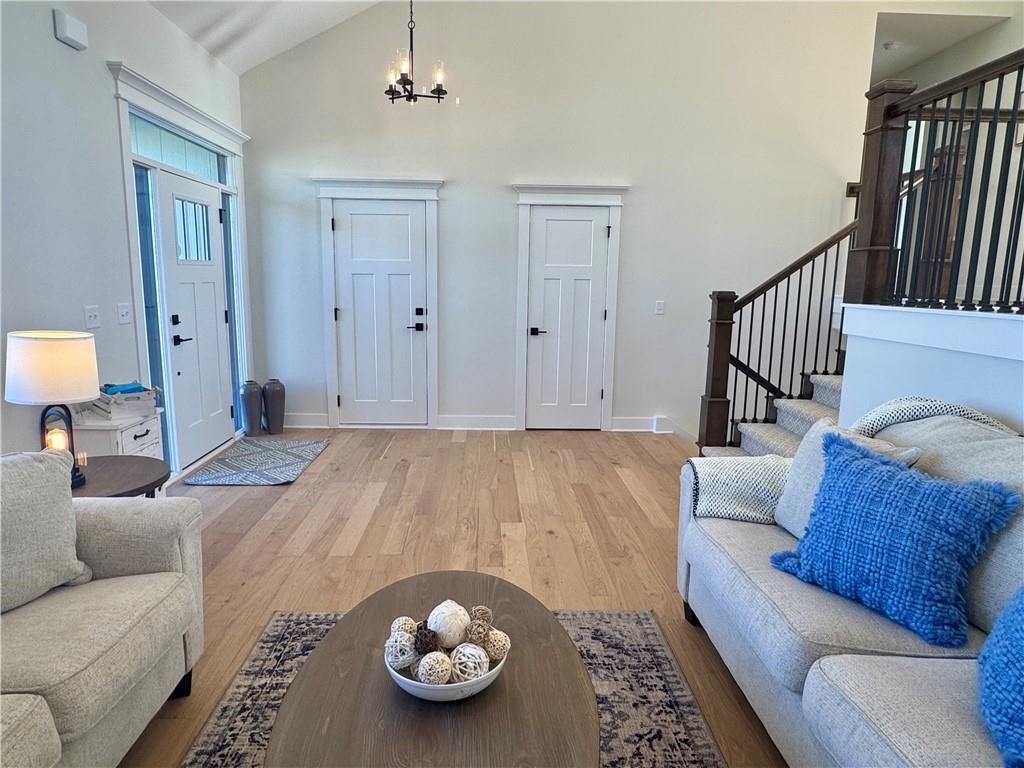 15501 Lakeside Drive Basehor, KS 66007 - Photo 11 of 38