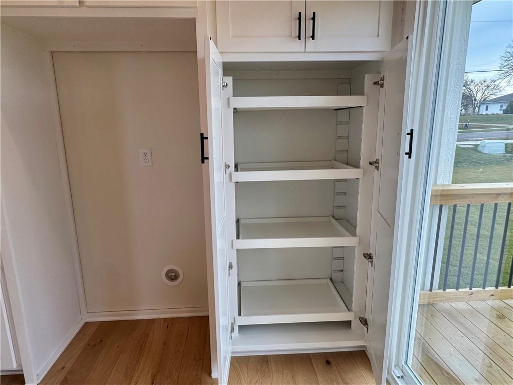 15501 Lakeside Drive Basehor, KS 66007 - Photo 16 of 38