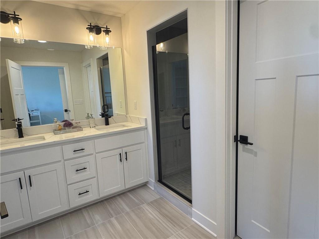 15501 Lakeside Drive Basehor, KS 66007 - Photo 28 of 38