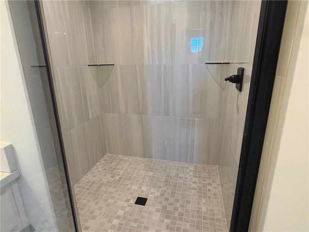 15501 Lakeside Drive Basehor, KS 66007 - Photo 30 of 38