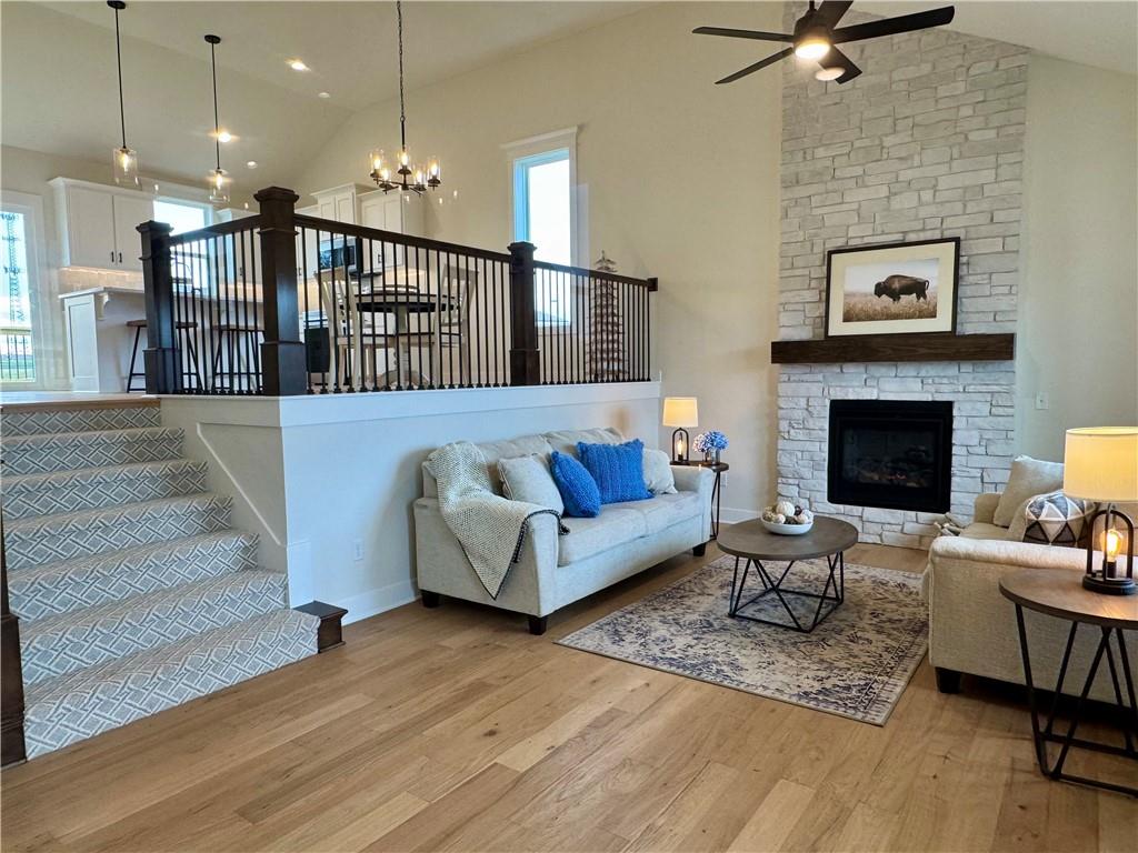 15501 Lakeside Drive Basehor, KS 66007 - Photo 9 of 38