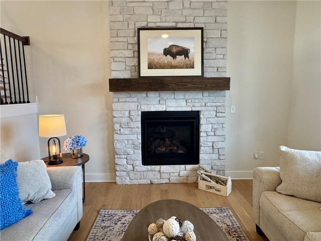 15501 Lakeside Drive Basehor, KS 66007 - Photo 10 of 38