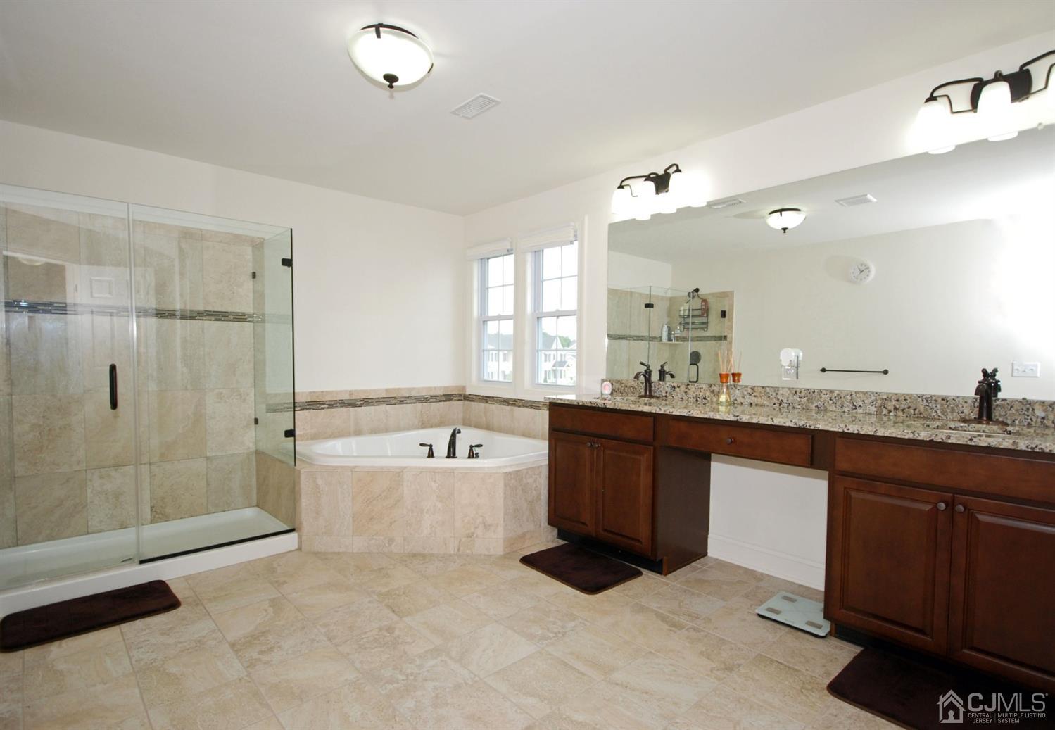 86 Applegate Way Chesterfield, NJ 08515 - Photo 38 of 53 Gallery Image 38