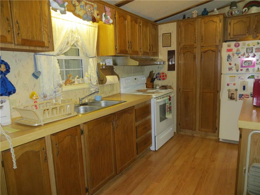 110 Maple Drive Georgetown, PA 15043 - Photo 4 of 13 Gallery Image 4