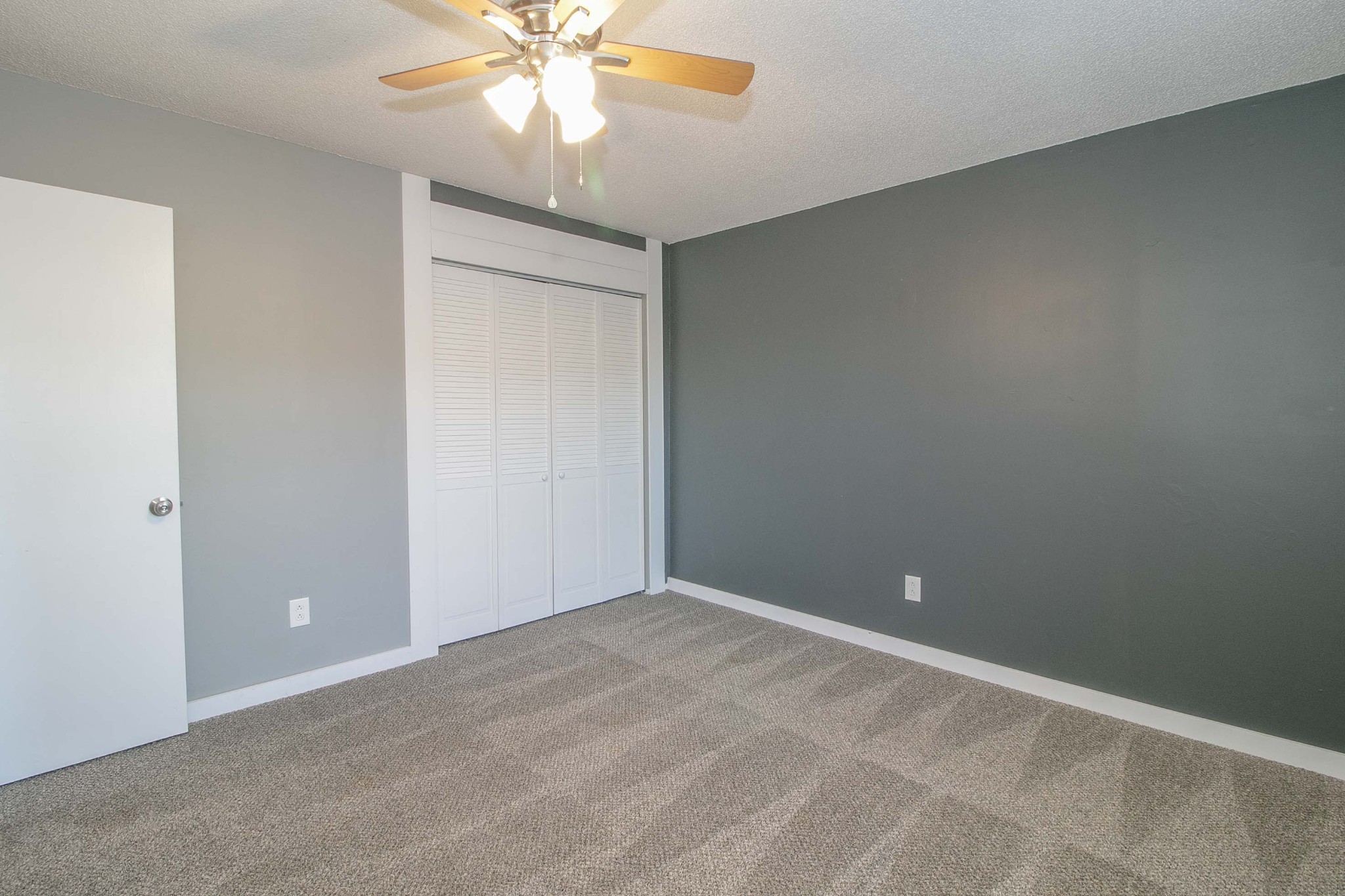 1088 Mcdaniel Road Clarksville, TN 37043 - Photo 45 of 71 a view of an empty room with a fan