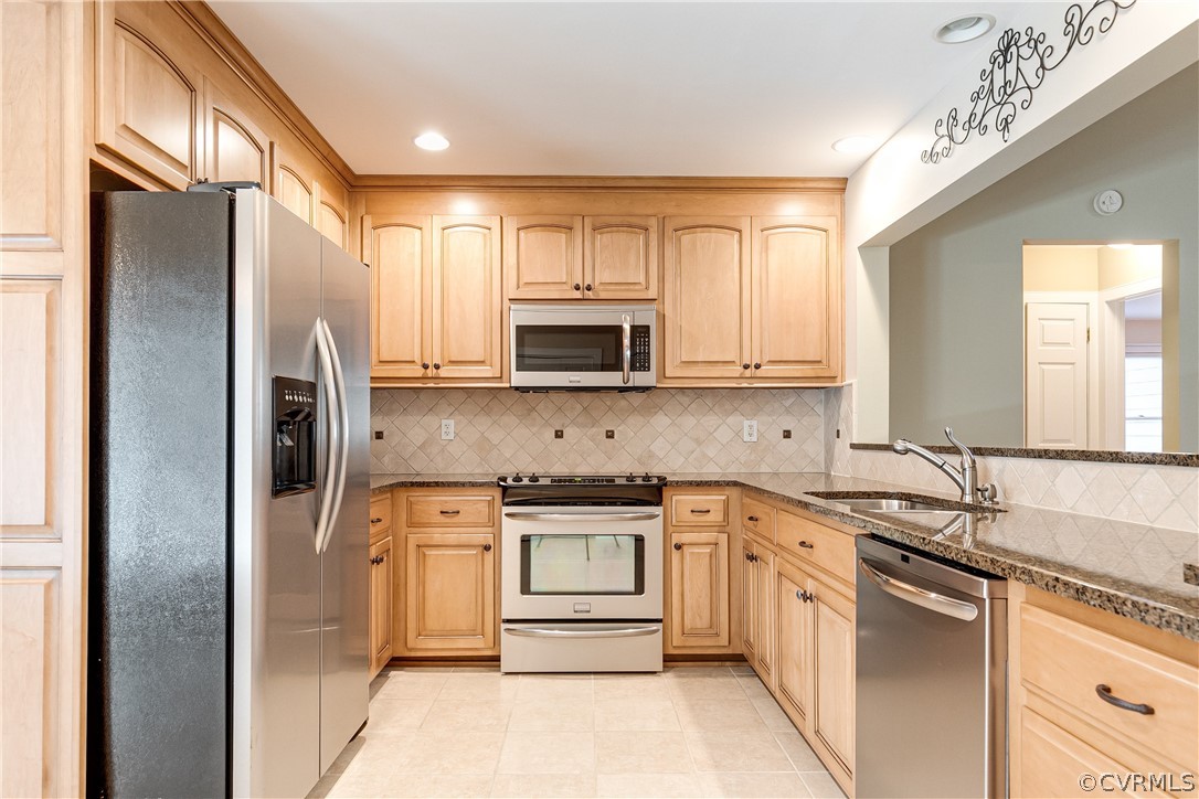 4711 Twin Cedars Road Chester, VA 23831 - Photo 13 of 31