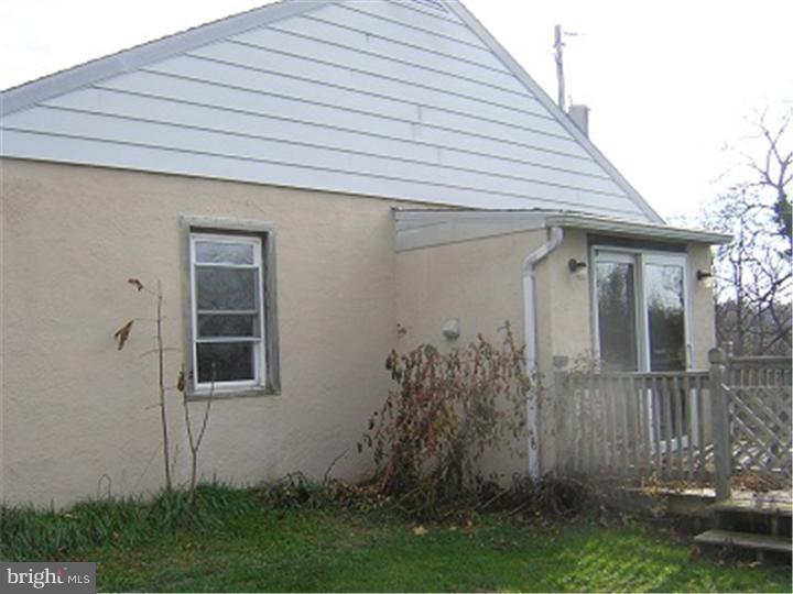 260 Ellicott Road Avondale, PA 19311 - Photo 12 of 13
