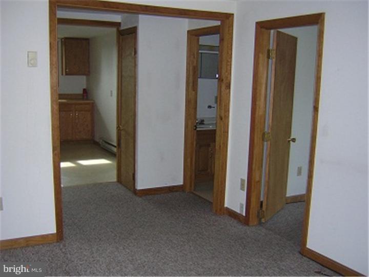 260 Ellicott Road Avondale, PA 19311 - Photo 3 of 13
