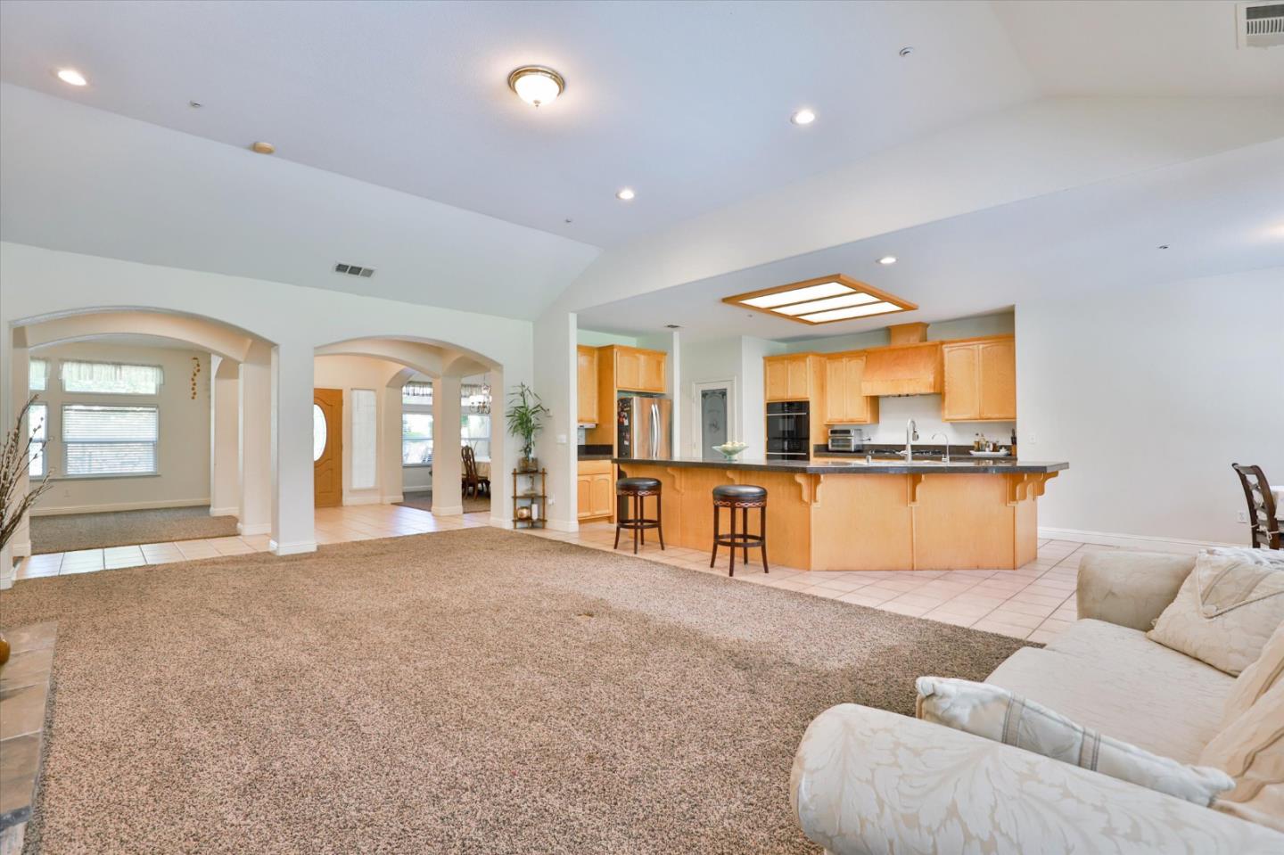 13921 Simko Ranch Lane Galt, CA 95632 - Photo 11 of 61 Gallery Image 11