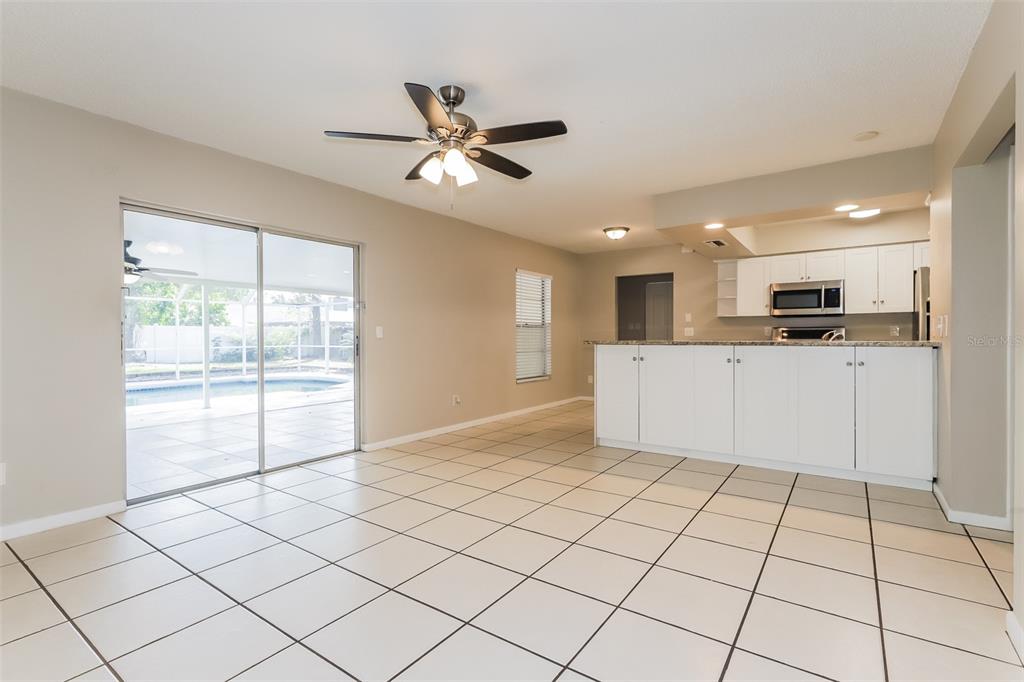 762 Isleton Drive Brandon, FL 33511 - Photo 2 of 15