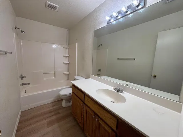 $1,375 | 300 South Magnolia Street, Unit D, Crowley, TX 76036