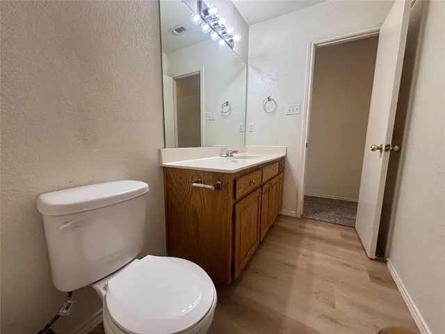 $1,375 | 300 South Magnolia Street, Unit D, Crowley, TX 76036