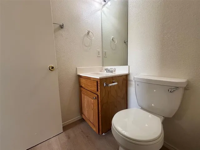 $1,375 | 300 South Magnolia Street, Unit D, Crowley, TX 76036