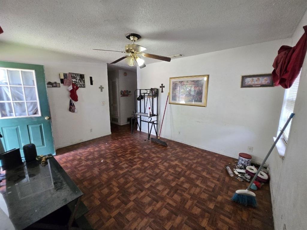 1607 Covington Street Wichita Falls, TX 76306 - Photo 2 of 11