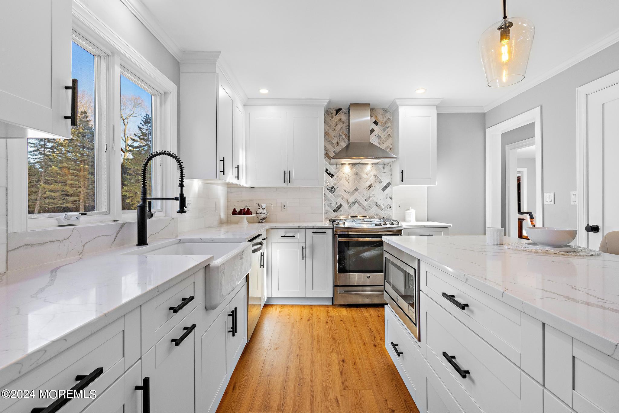 15 Oakes Road Rumson, NJ 07760 - Photo 14 of 61 15 Oakes kitchen 5