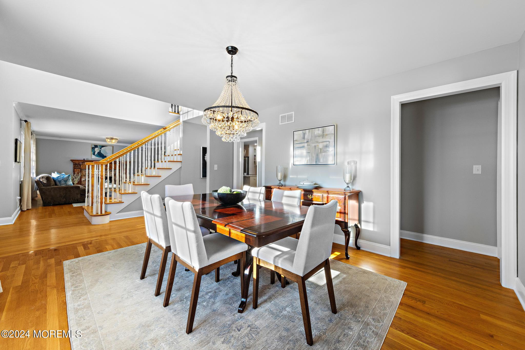 15 Oakes Road Rumson, NJ 07760 - Photo 21 of 61 15 Oakes D R to foyer