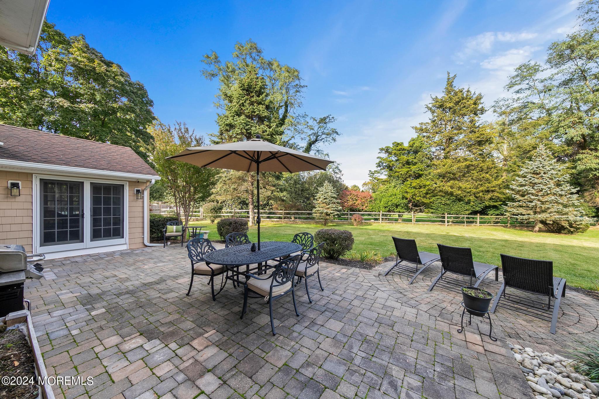 15 Oakes Road Rumson, NJ 07760 - Photo 50 of 61 15 Oakes patio backyard 2