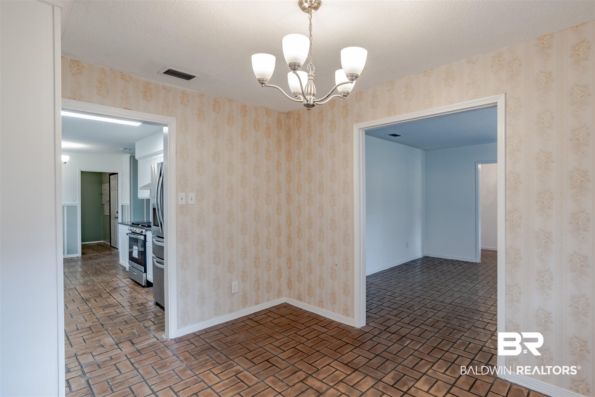 6407 Gas Light Lane North Mobile, AL 36695 - Photo 9 of 26