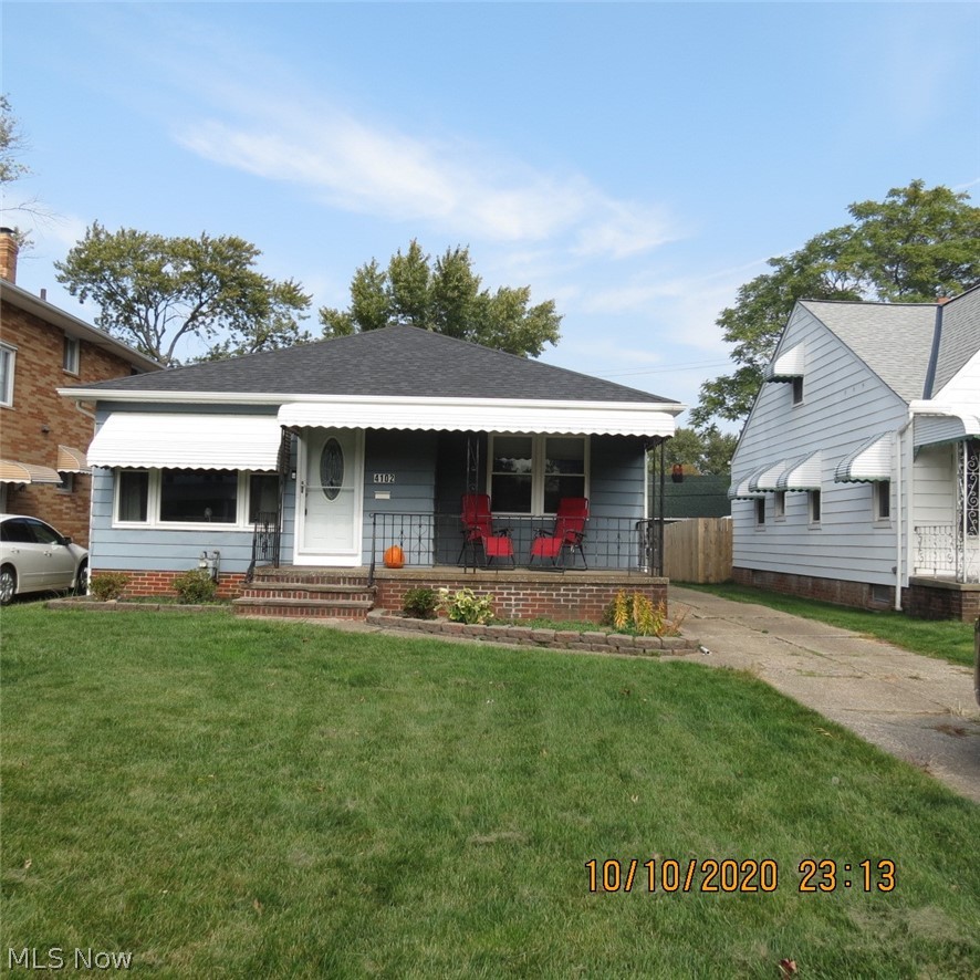 4102 Snow Road Cleveland, OH 44134 - Photo 1 of 19
