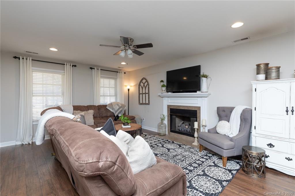 2232 Highwood Road Rock Hill, SC 29732 - Photo 2 of 25 Gallery Image 2