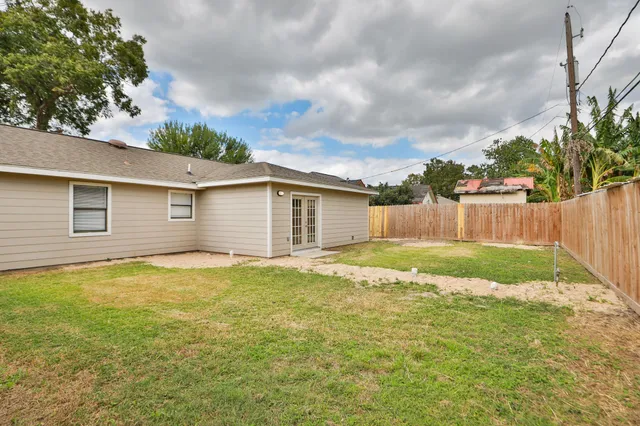 $1,797 | 718 Champs Street, Channelview, TX 77530