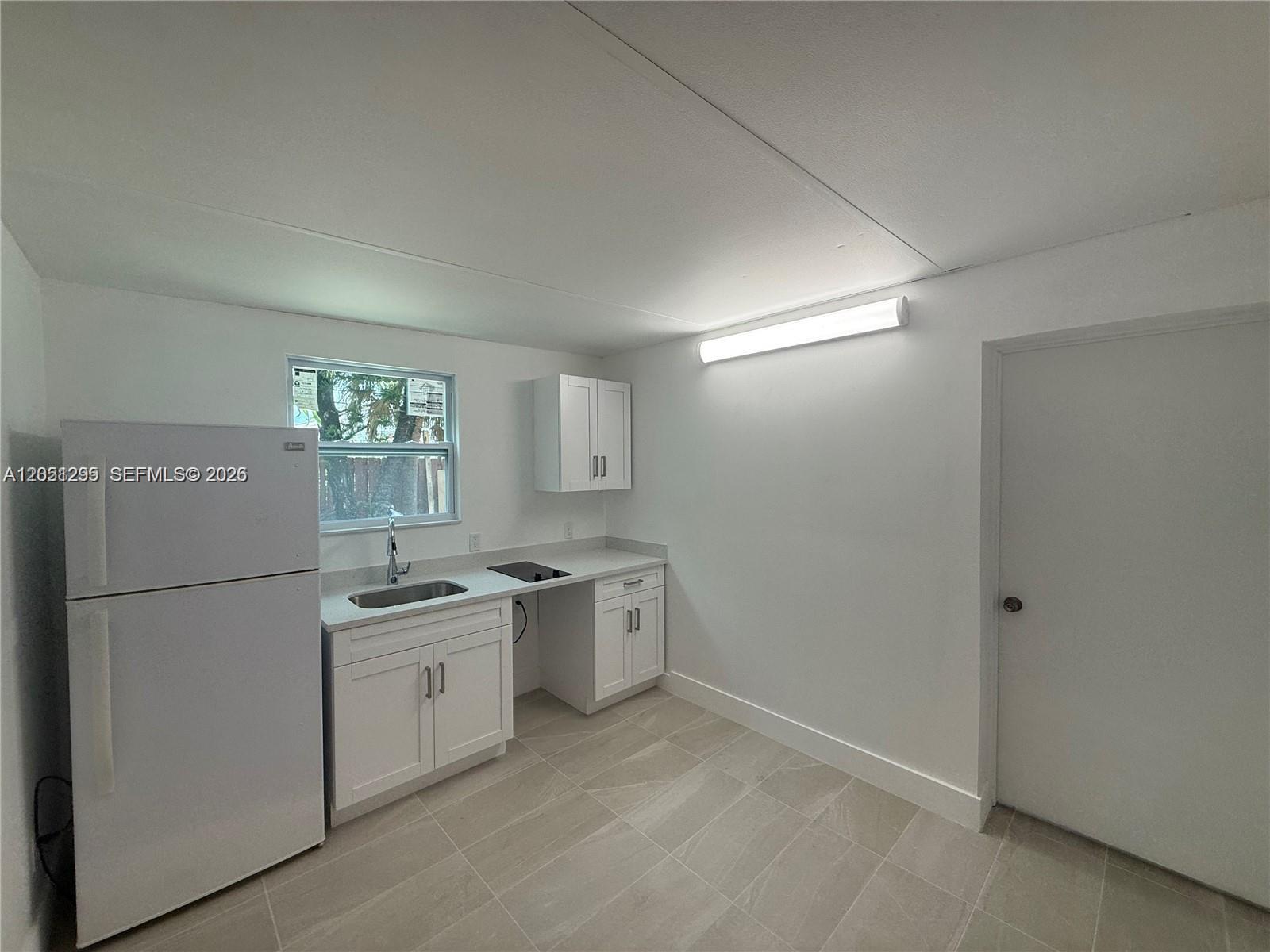 6765 Southwest 34th Street, Unit 1 Miami, FL 33155 - Photo 3 of 10